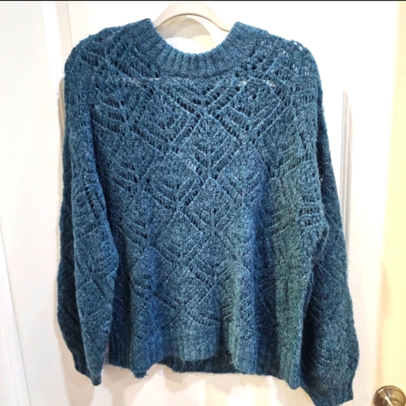 ♡ American Eagle Outfitters Wool Sweater | Dark Teal Blue Slouch Oversized Fit S - Picture 3 of 11